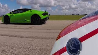 مسابقه تک کورس 2018 Ford GT و Lamborghini Huracan