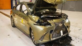 تست تصادف خودرو 2019 Lexus ES