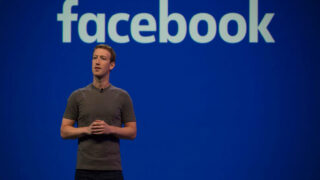 زاکربرگ با قول بهبود شرایط Facebook مشکلات