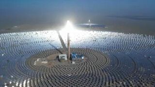 نیروگاه انرژی خورشیدی 100 مگاواتی چین