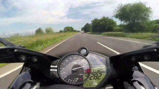 سرعت موتور Yamaha R1 Autobahn آلمان