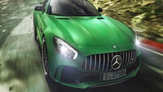رانندگی لوئیس همیلتون با خودرو مرسدس بنز AMG GT R جهنم سبز