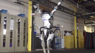 توانایی آکروباتیک روبات انساني اطلس دايناميك بخش دو