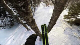اسکی سواری ای جنگل برفی با دوربین گوپرو