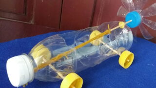 ساخت بطری پلاستیکی با ماشین اسباب بازی