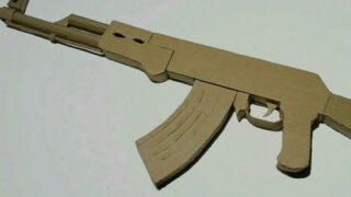 ساخت تفنگ AK-47 مقوایی در خانه تهیه