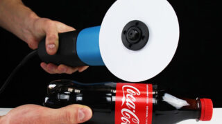 بطری کوکا کولا با کاغذ برش