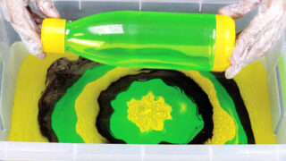 رنگ آمیزی موبایل بطری آب لامپ هیدرو دیپینگ