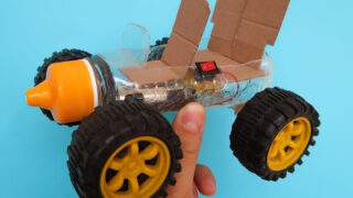 ساخت اتومبیل اسباب بازی با بطری عسل